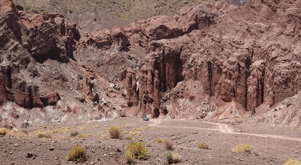 Valle de Arcoiris Atacama Chile