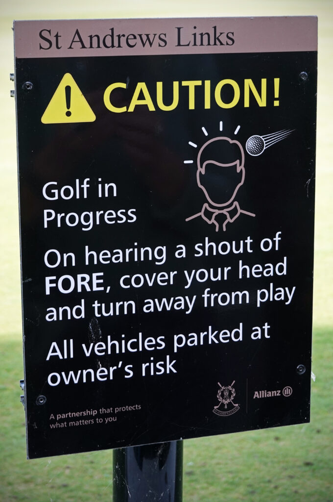 St. Andrews Golfwarnschild